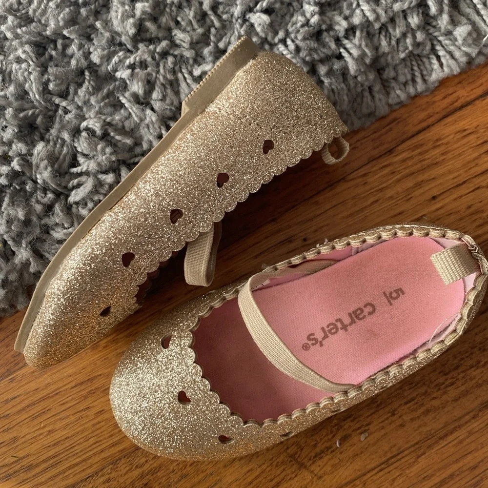 Carters Toddler Girl Gold Glittery Round Tip Flats Size 5